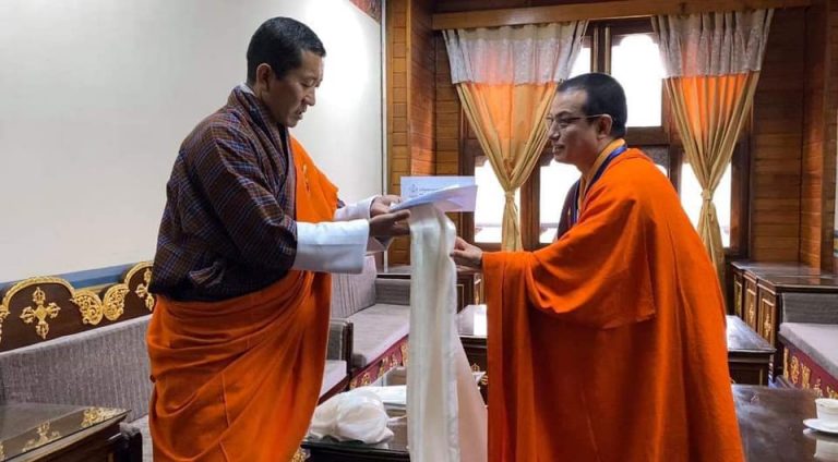 Support Bhutan: His Eminence Khentrul Thogmeth Rinpoche contributed Nu 1.3 million to HM’s Kidu Fund and Nu 700,000 to the Prime Minister Office.