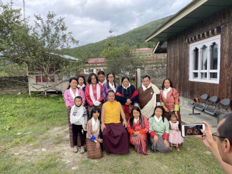 Khentrul Dorje Thokmeth Rinpoche with his Bhutan students