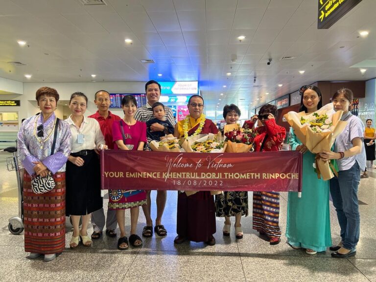 Rinpoche’s first visit to Vietnam