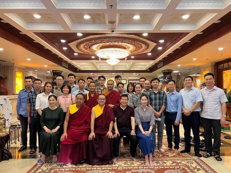 Rinpoche’s Vietnam Travel part.2